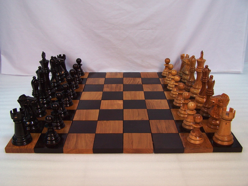 wooden_chess_set_12_09.jpg