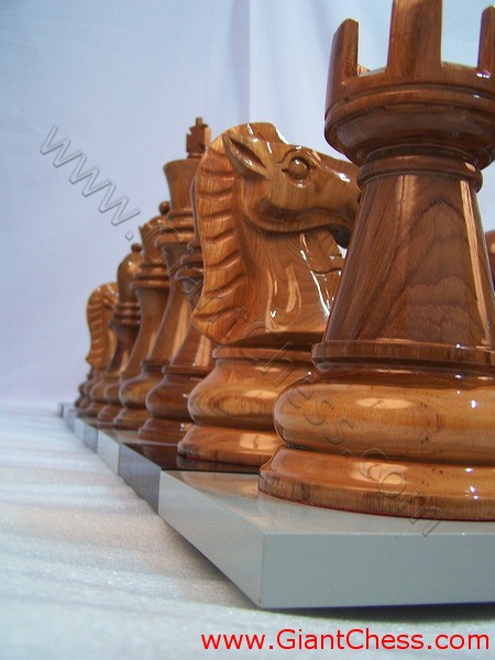 wooden_chess_set_12_26.jpg
