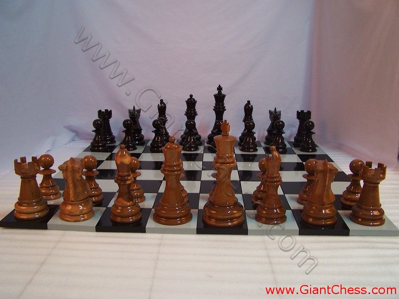 wooden_chess_set_12_31.jpg