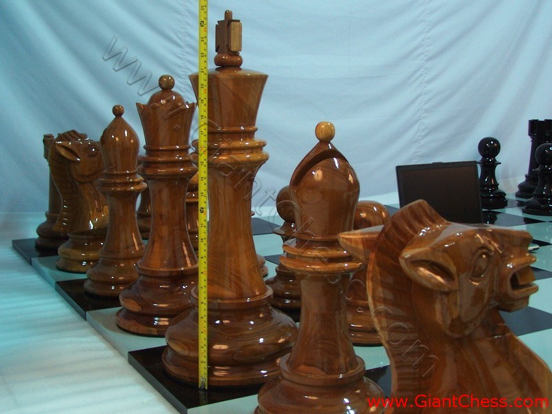 24inchi_chess-sets_02.jpg