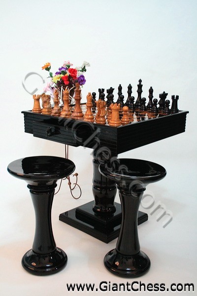 dark_color_chess_table_03.jpg