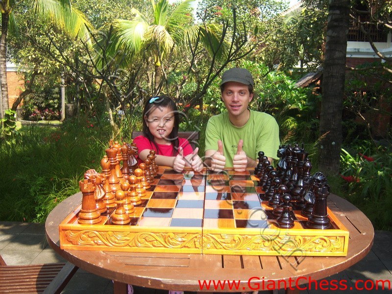carve_chess_board_04.jpg