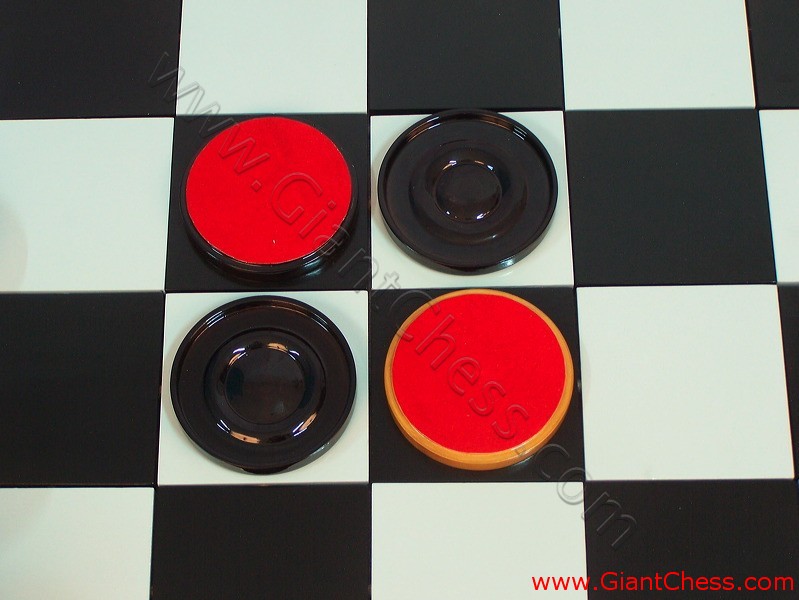 wooden_chess_board_12_03.jpg