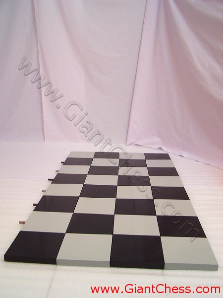 wooden_chess_board_12_10.jpg