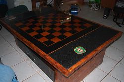 20cm_chess_and_table_01