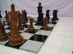 wooden_chess_board_16_04