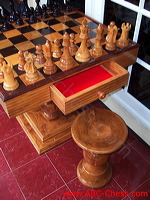 chess_table_natural_wood_05
