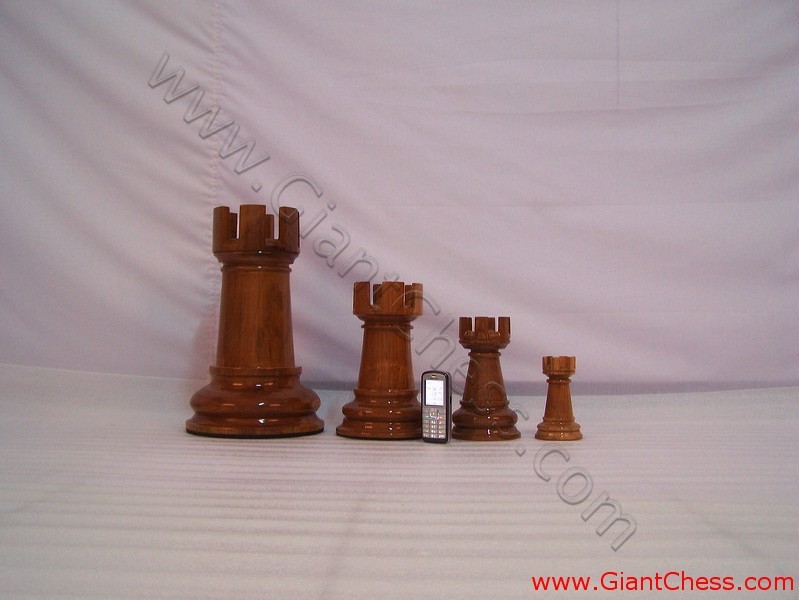 big_chess_pieces_06.jpg