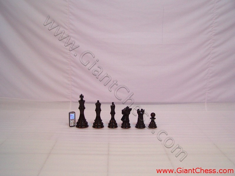 big_chess_pieces_40.jpg