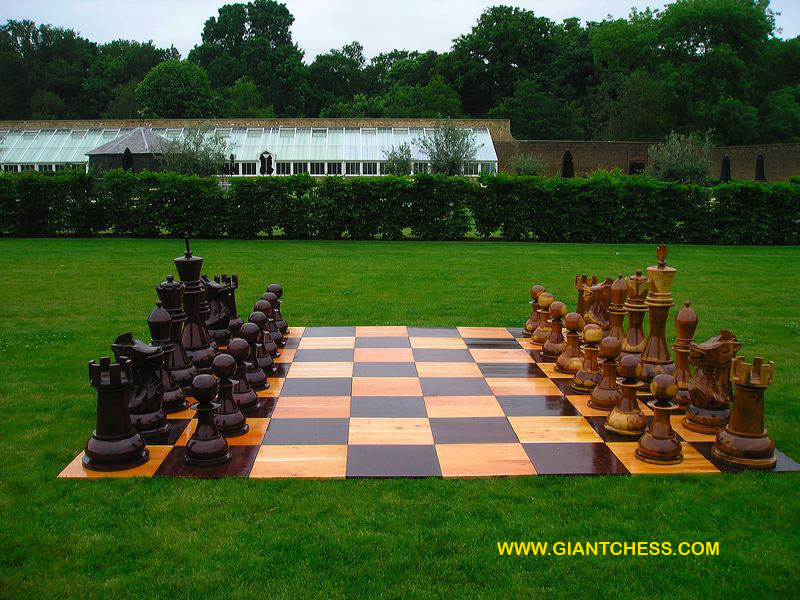36_inchi_wooden_chess_board.jpg