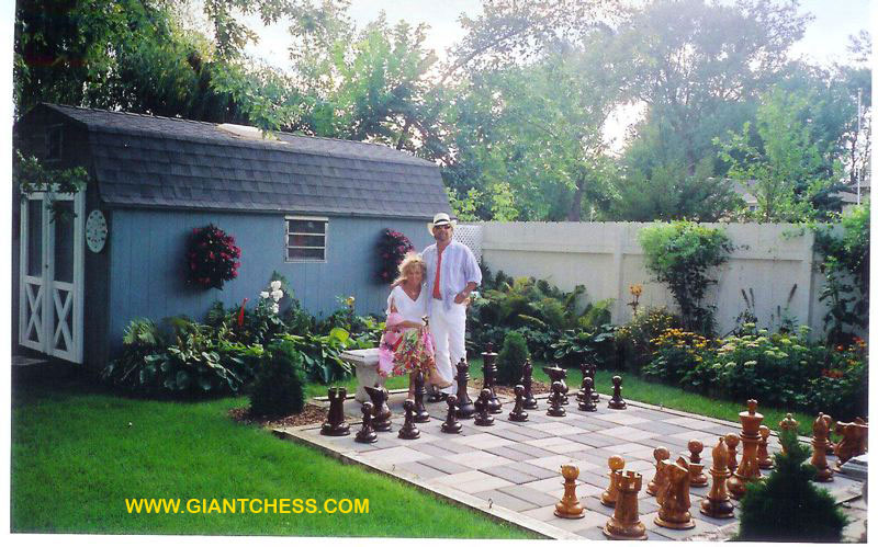 beautiful_garden_chess.jpg