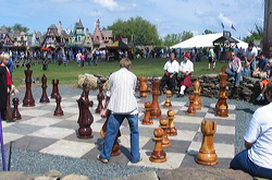 wood_giant_chess_06