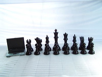 giant_chess_and_laptop_09