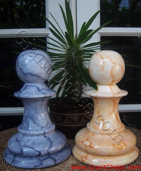 marble_giant_chess_03.jpg