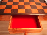 wooden_chess_table_08