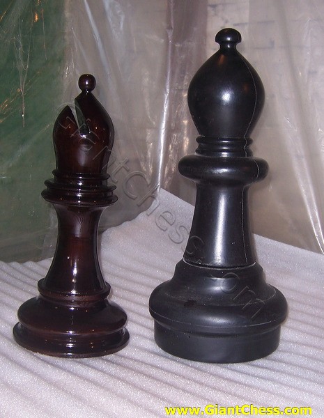 wooden_chess_and_plastic_09.jpg