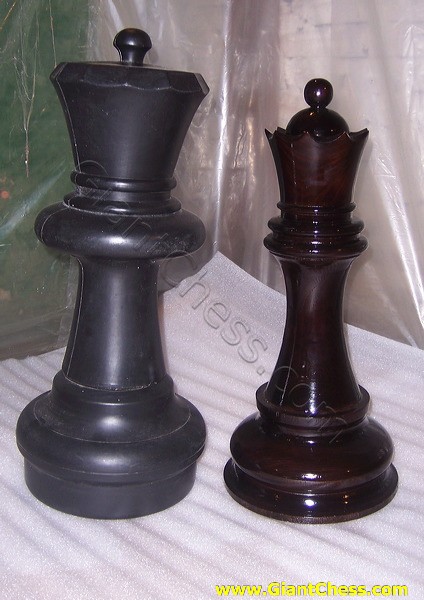 wooden_chess_and_plastic_12.jpg