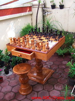 chess_table_natural_wood_02