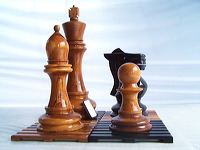 large_wooden_chess_board_04