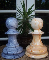grey & yellow marble chess