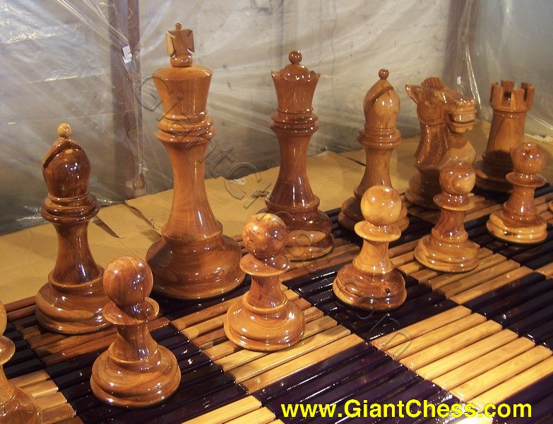 wooden_chess_board_05.jpg