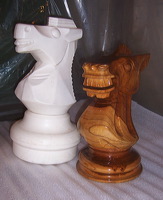 wooden_chess_and_plastic_04