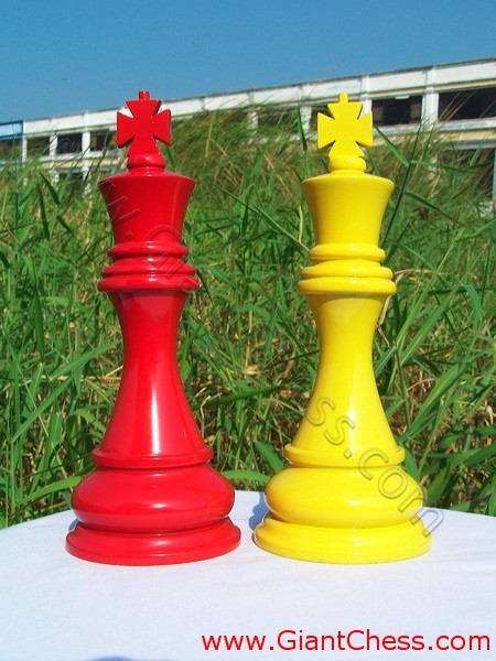 red_vs_yellow.jpg