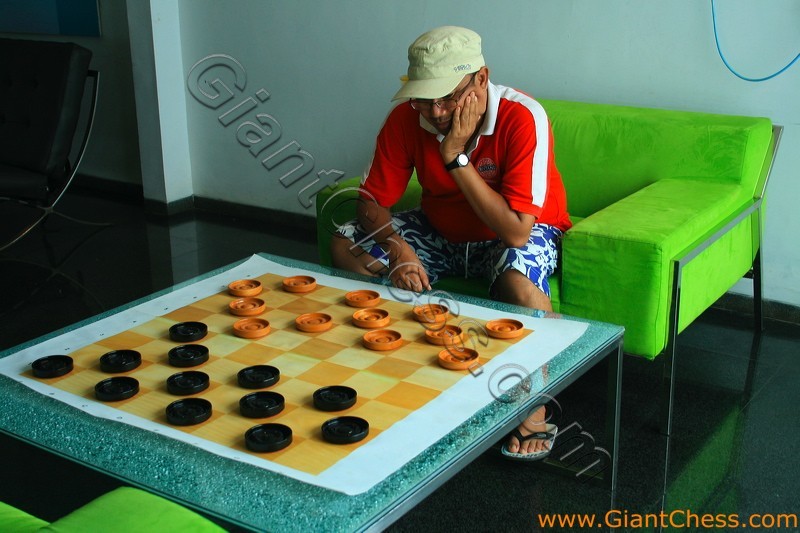 chess_checkers_board_12.jpg