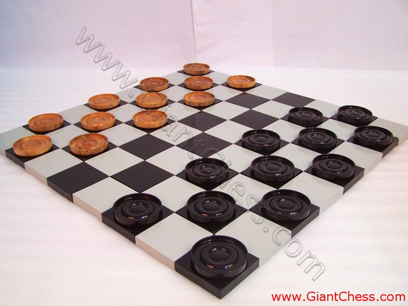 checker_pieces_8_01.jpg