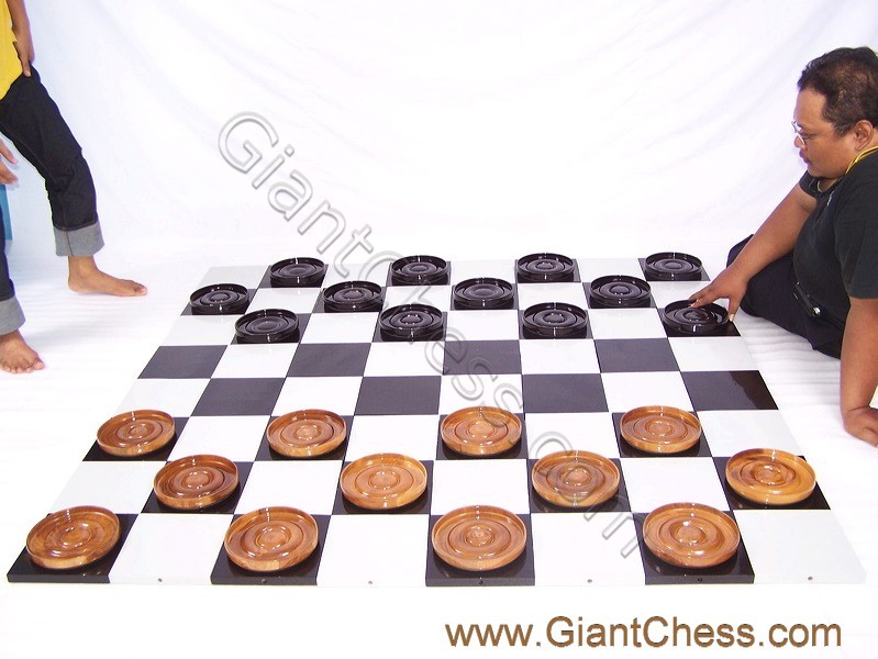 checker_pieces_16_01.jpg