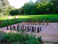 24_inchi_garden_ches_145bbc