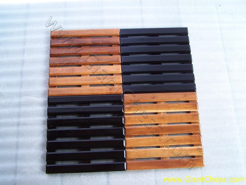 large_wooden_chess_board_01.jpg