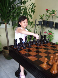 outdoor_chess_table_03