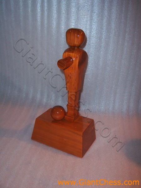 soccer_man_trophy_wit_bd7e8.jpg