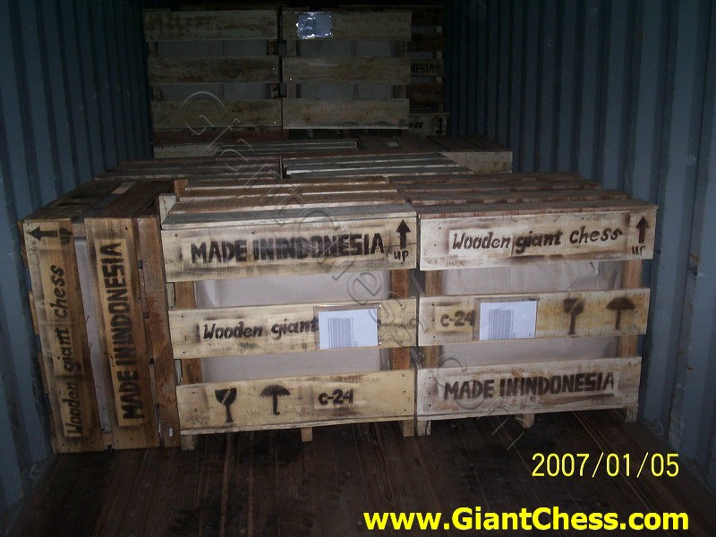 stuffing_process_to_usa_09.jpg
