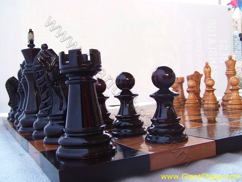 wooden_chess_board_05.jpg