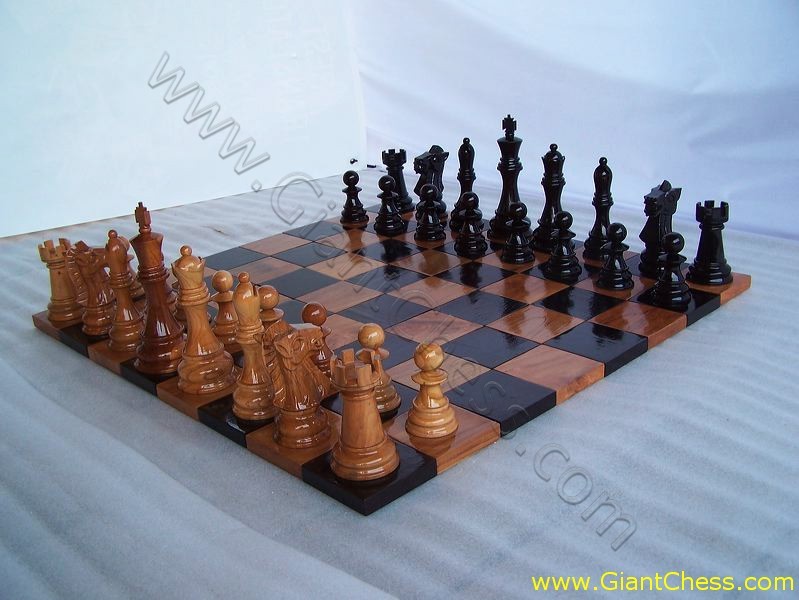 wooden_chess_board_10.jpg