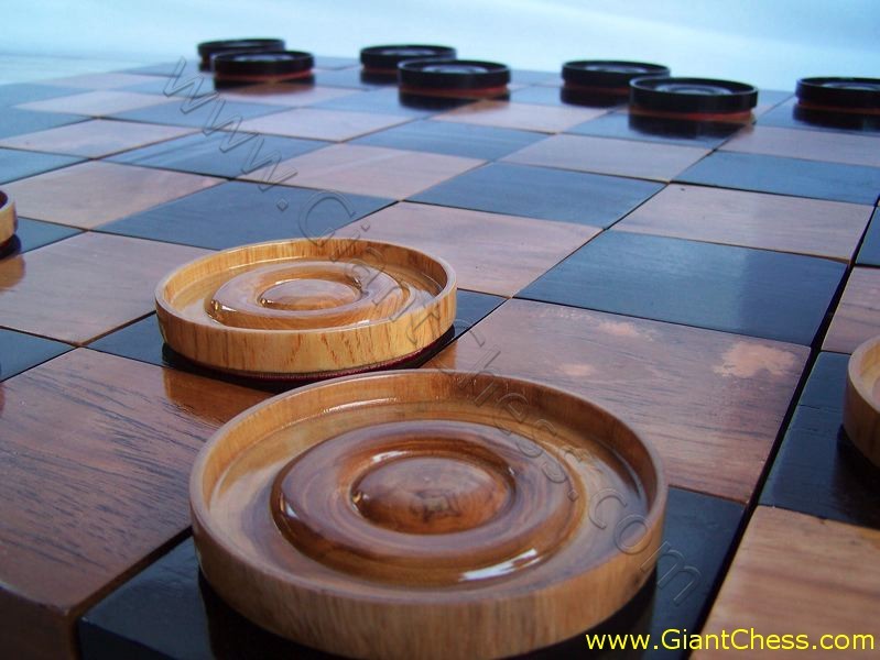 wooden_chess_board_12.jpg