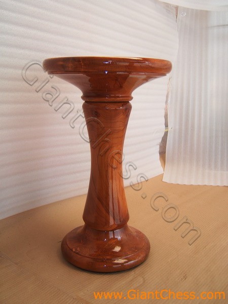 wooden_chess_table_06.jpg