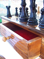 wooden_chess_table_06