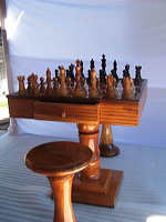 wooden_chess_table_08