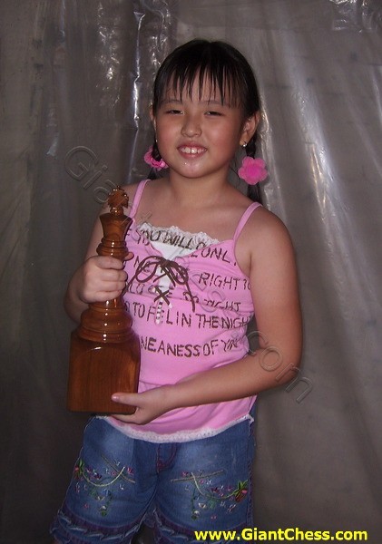 wooden_chess_trophy_03.jpg